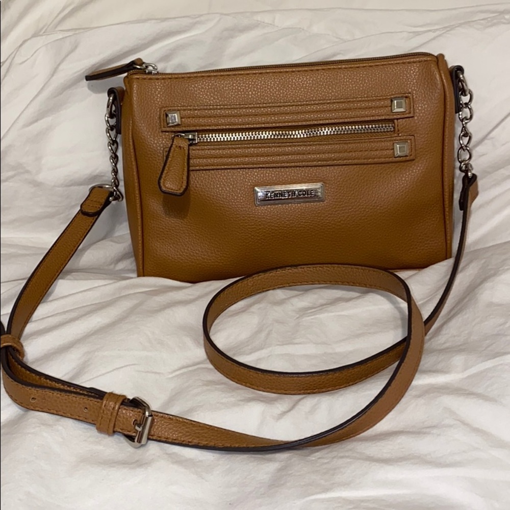 Kenneth Cole crossbody bag!